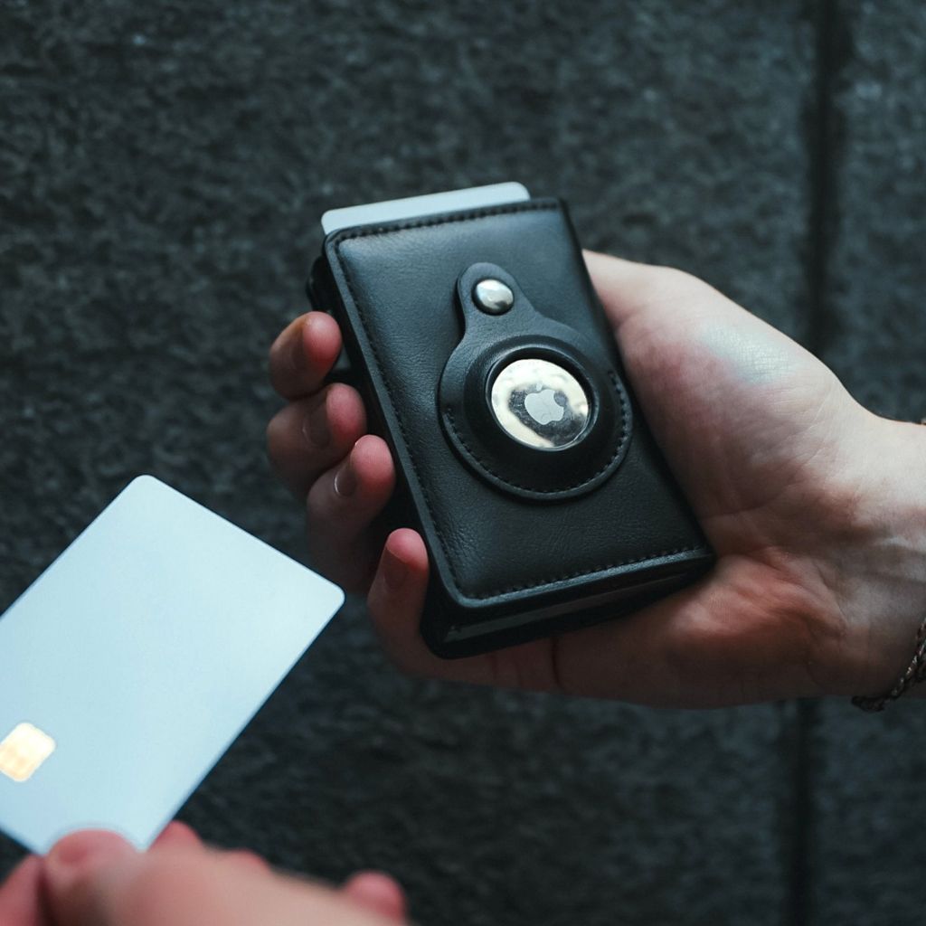 TagWallet Slide